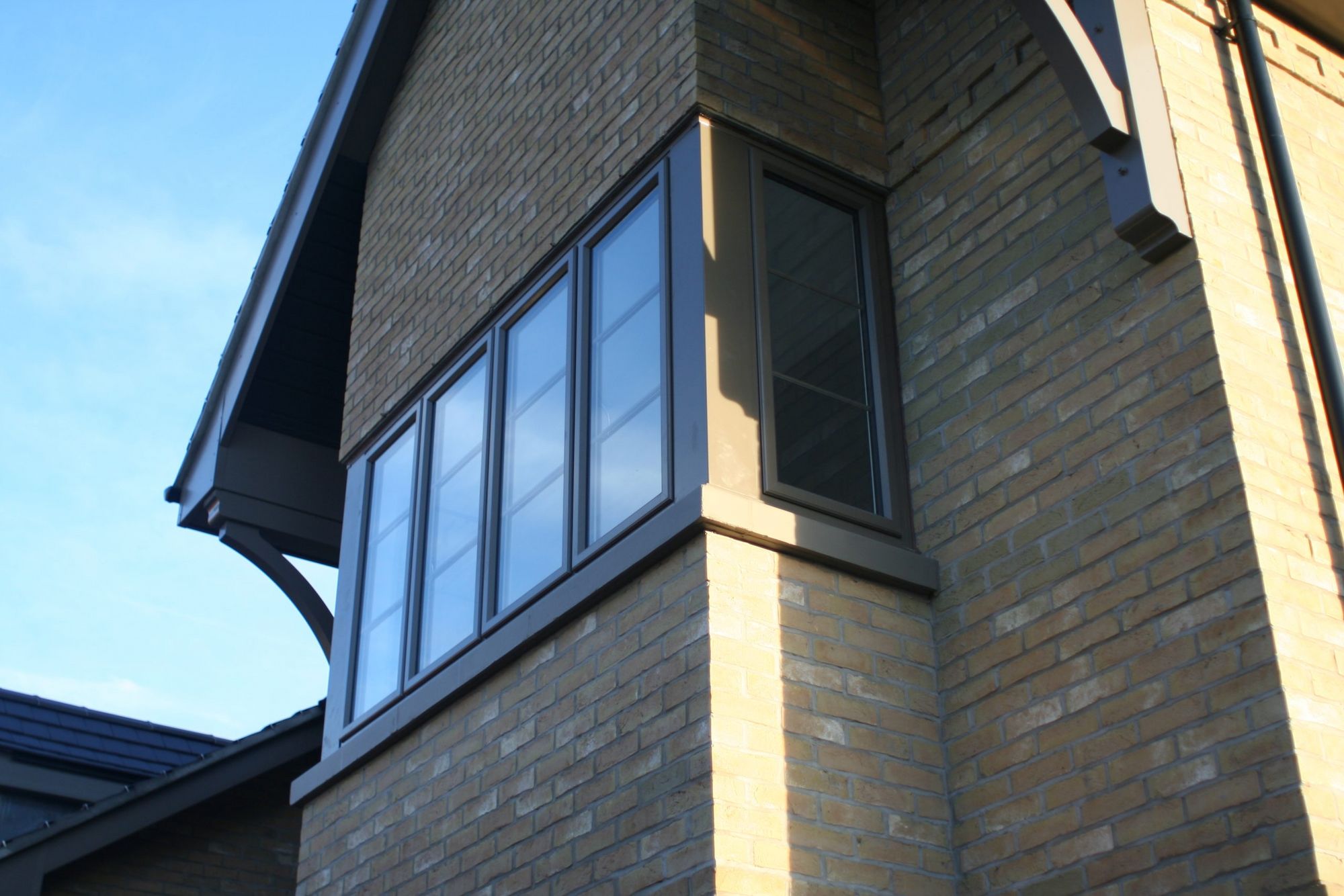 Enhancing Architectural Aesthetics With Aluminium Windows In Southampton